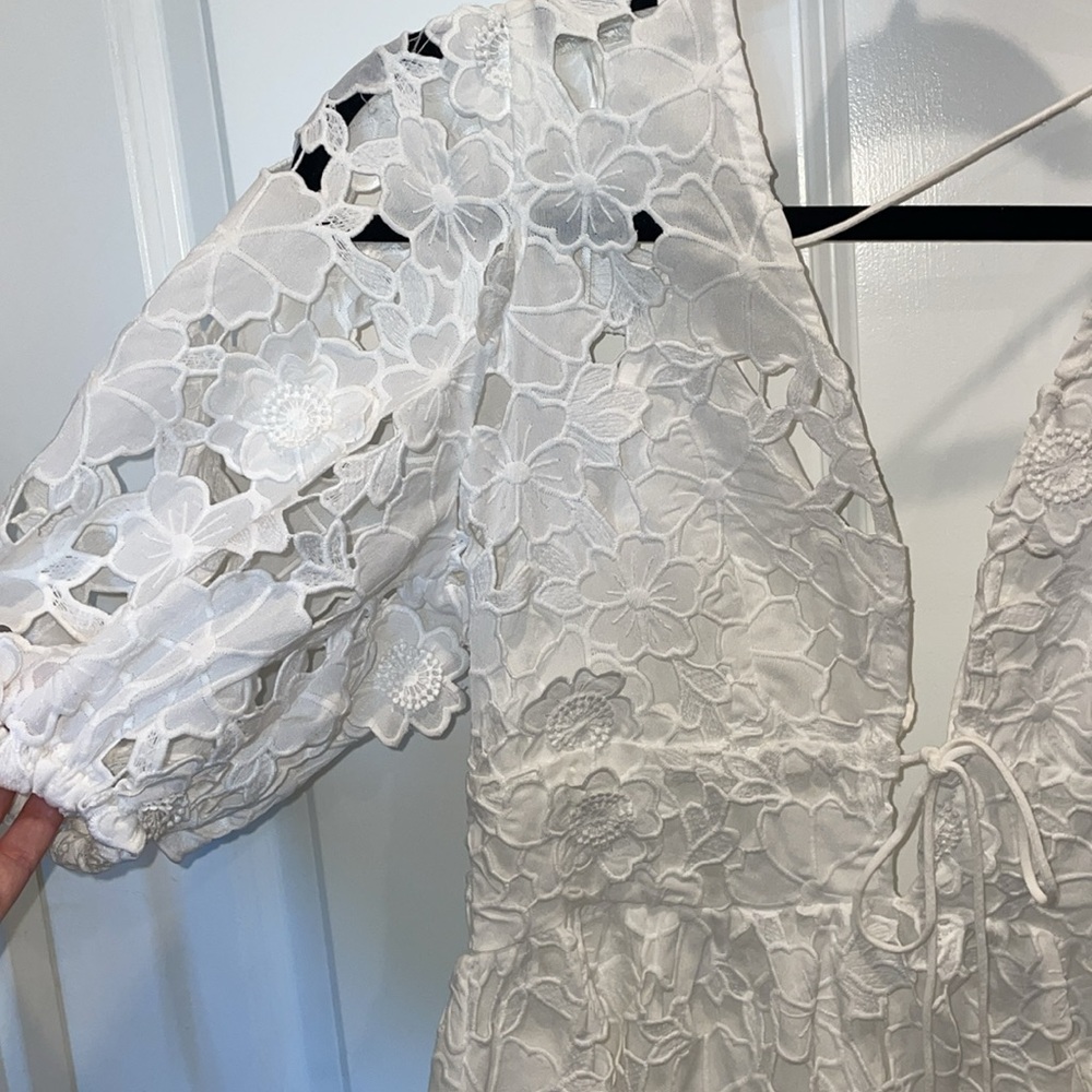 white floral tie front mini dress - Picture 5 of 12